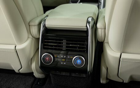 Land Rover Range Rover IV рестайлинг, 2024 год, 19 490 000 рублей, 30 фотография