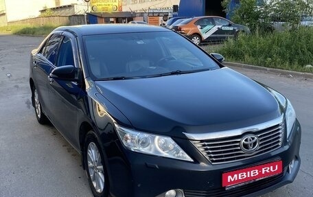 Toyota Camry, 2012 год, 1 400 000 рублей, 4 фотография