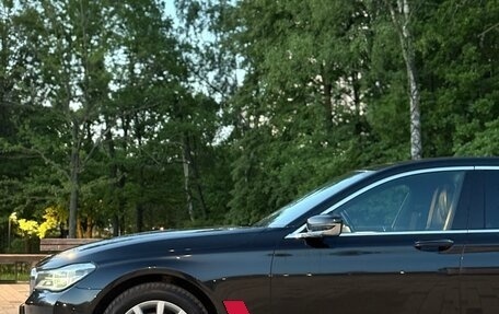 BMW 7 серия, 2016 год, 2 900 000 рублей, 10 фотография
