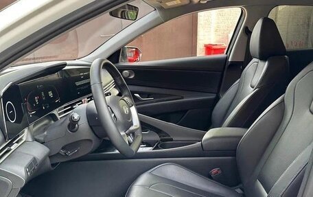 Hyundai Elantra, 2023 год, 1 820 000 рублей, 20 фотография