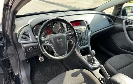 Opel Astra J, 2012 год, 670 000 рублей, 10 фотография