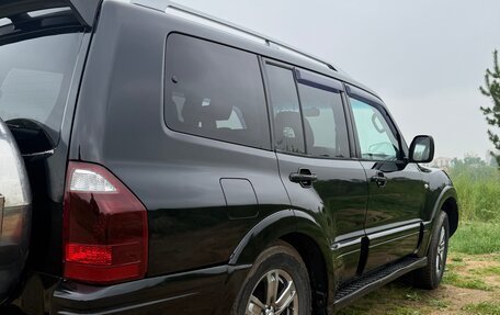 Mitsubishi Pajero III рестайлинг, 2006 год, 830 000 рублей, 3 фотография