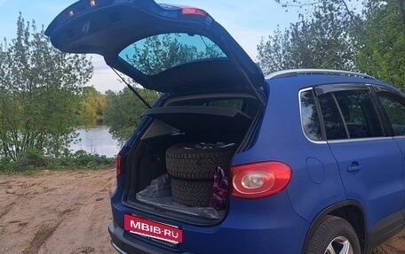Volkswagen Tiguan I, 2009 год, 800 000 рублей, 2 фотография