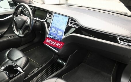 Tesla Model S I, 2013 год, 1 999 900 рублей, 10 фотография