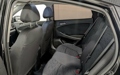 Hyundai Solaris II рестайлинг, 2016 год, 985 000 рублей, 18 фотография