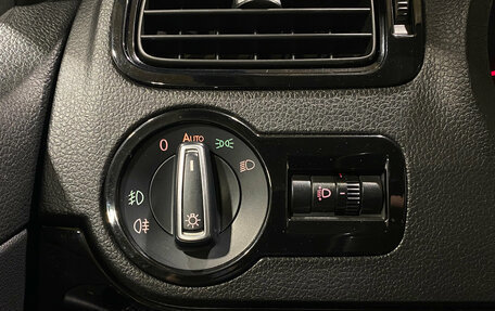 Volkswagen Polo VI (EU Market), 2016 год, 1 140 000 рублей, 16 фотография