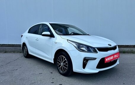 KIA Rio IV, 2019 год, 1 670 000 рублей, 3 фотография