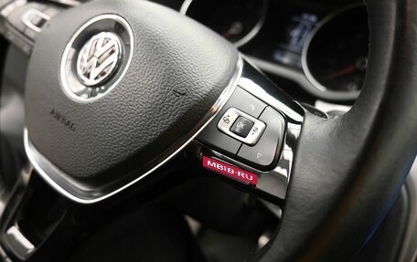 Volkswagen Passat B8 рестайлинг, 2016 год, 1 829 900 рублей, 14 фотография