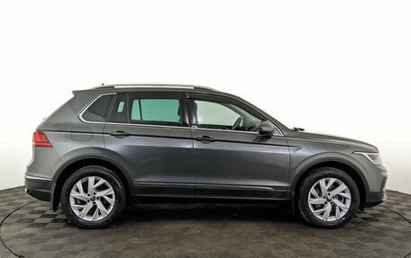 Volkswagen Tiguan II, 2021 год, 3 500 000 рублей, 4 фотография