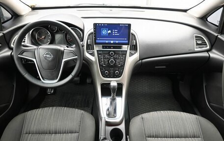 Opel Astra J, 2011 год, 675 000 рублей, 9 фотография