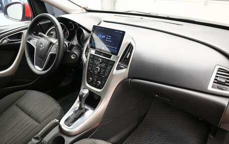 Opel Astra J, 2011 год, 675 000 рублей, 8 фотография