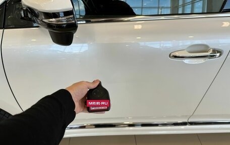 Toyota Harrier, 2018 год, 3 099 900 рублей, 21 фотография