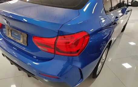 BMW 1 серия, 2017 год, 1 460 000 рублей, 6 фотография