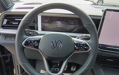 Volkswagen Teramont, 2026 год, 6 350 000 рублей, 17 фотография