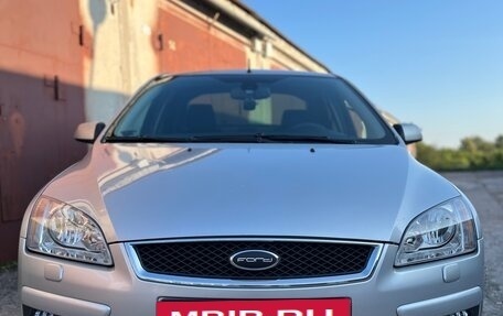 Ford Focus II рестайлинг, 2007 год, 680 000 рублей, 2 фотография