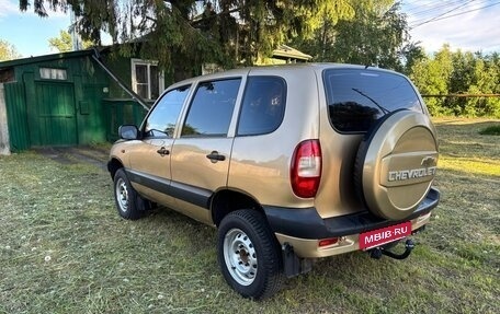 Chevrolet Niva I рестайлинг, 2006 год, 355 000 рублей, 5 фотография