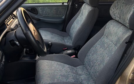 Chevrolet Niva I рестайлинг, 2006 год, 355 000 рублей, 18 фотография