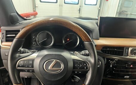 Lexus LX III, 2016 год, 7 000 000 рублей, 8 фотография