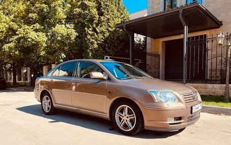Toyota Avensis III рестайлинг, 2004 год, 750 000 рублей, 9 фотография