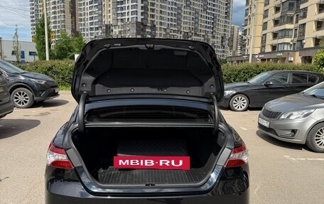 Toyota Camry, 2019 год, 3 150 000 рублей, 2 фотография