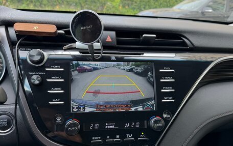 Toyota Camry, 2019 год, 3 150 000 рублей, 20 фотография