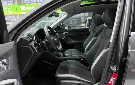Audi Q3, 2023 год, 2 490 000 рублей, 14 фотография