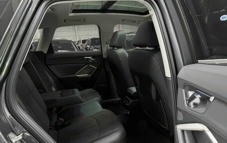 Audi Q3, 2023 год, 2 490 000 рублей, 18 фотография