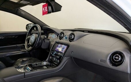 Jaguar XJ IV (X351), 2016 год, 3 590 000 рублей, 11 фотография