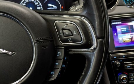 Jaguar XJ IV (X351), 2016 год, 3 590 000 рублей, 29 фотография