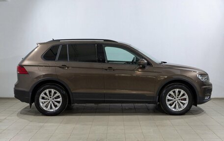 Volkswagen Tiguan II, 2019 год, 2 500 000 рублей, 11 фотография