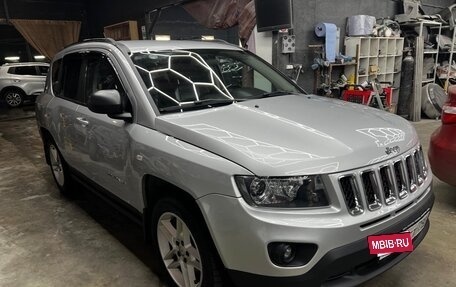 Jeep Compass I рестайлинг, 2011 год, 1 100 000 рублей, 2 фотография