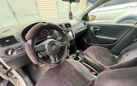 Volkswagen Polo VI (EU Market), 2012 год, 430 000 рублей, 7 фотография