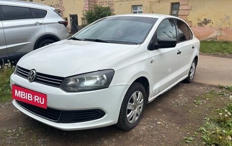 Volkswagen Polo VI (EU Market), 2012 год, 430 000 рублей, 3 фотография