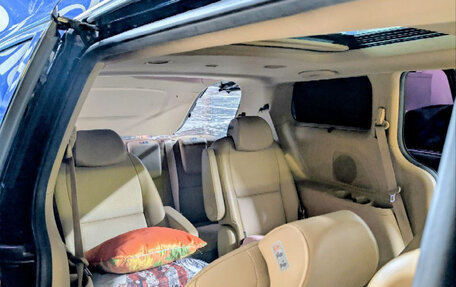 KIA Carnival III, 2017 год, 2 550 000 рублей, 8 фотография