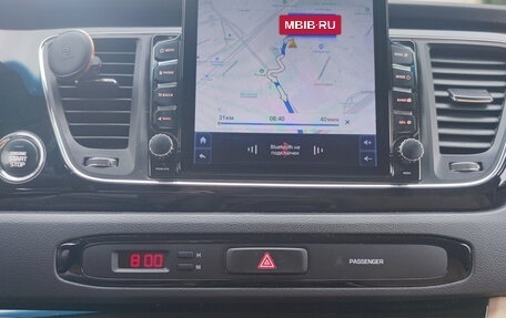 KIA Carnival III, 2017 год, 2 550 000 рублей, 13 фотография