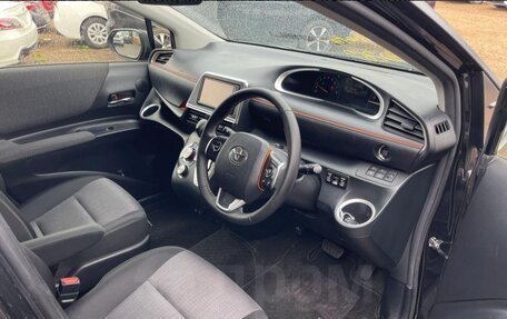Toyota Sienta II, 2019 год, 1 360 000 рублей, 12 фотография
