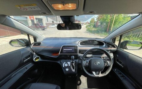 Toyota Sienta II, 2019 год, 1 360 000 рублей, 4 фотография