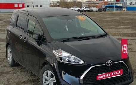 Toyota Sienta II, 2019 год, 1 360 000 рублей, 2 фотография
