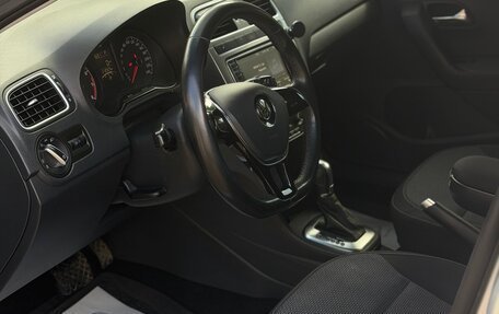 Volkswagen Polo VI (EU Market), 2015 год, 899 000 рублей, 11 фотография