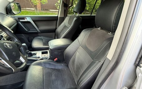 Toyota Land Cruiser Prado 150 рестайлинг 2, 2011 год, 2 145 000 рублей, 11 фотография
