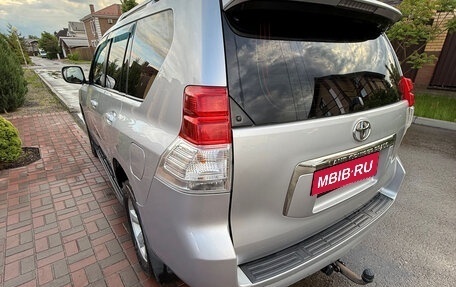 Toyota Land Cruiser Prado 150 рестайлинг 2, 2011 год, 2 145 000 рублей, 17 фотография