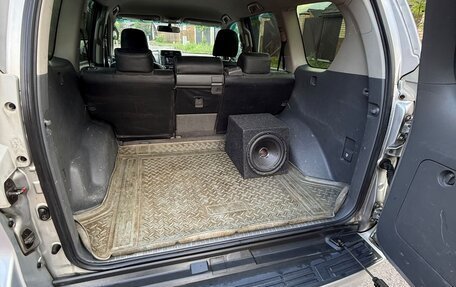 Toyota Land Cruiser Prado 150 рестайлинг 2, 2011 год, 2 145 000 рублей, 18 фотография