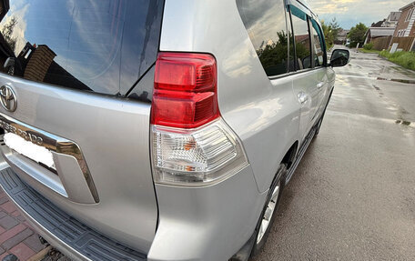 Toyota Land Cruiser Prado 150 рестайлинг 2, 2011 год, 2 145 000 рублей, 19 фотография