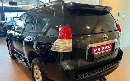 Toyota Land Cruiser Prado 150 рестайлинг 2, 2013 год, 3 150 000 рублей, 6 фотография