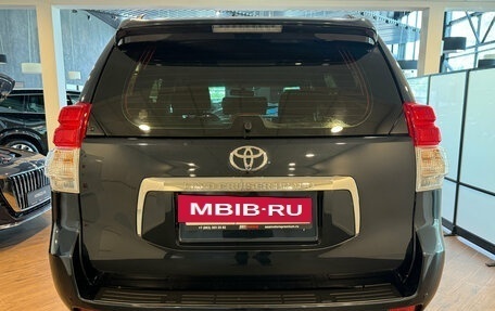 Toyota Land Cruiser Prado 150 рестайлинг 2, 2013 год, 3 150 000 рублей, 5 фотография