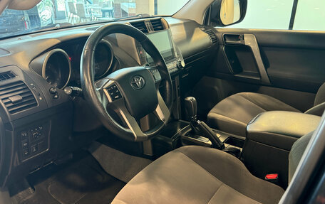 Toyota Land Cruiser Prado 150 рестайлинг 2, 2013 год, 3 150 000 рублей, 10 фотография