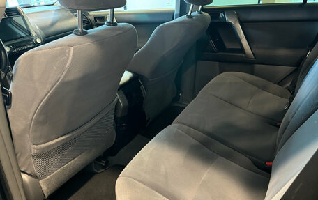 Toyota Land Cruiser Prado 150 рестайлинг 2, 2013 год, 3 150 000 рублей, 13 фотография