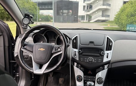 Chevrolet Cruze II, 2013 год, 850 000 рублей, 15 фотография