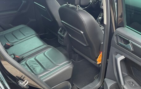 Volkswagen Tiguan II, 2018 год, 3 000 000 рублей, 10 фотография