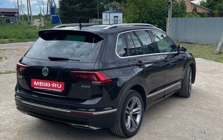 Volkswagen Tiguan II, 2018 год, 3 000 000 рублей, 5 фотография